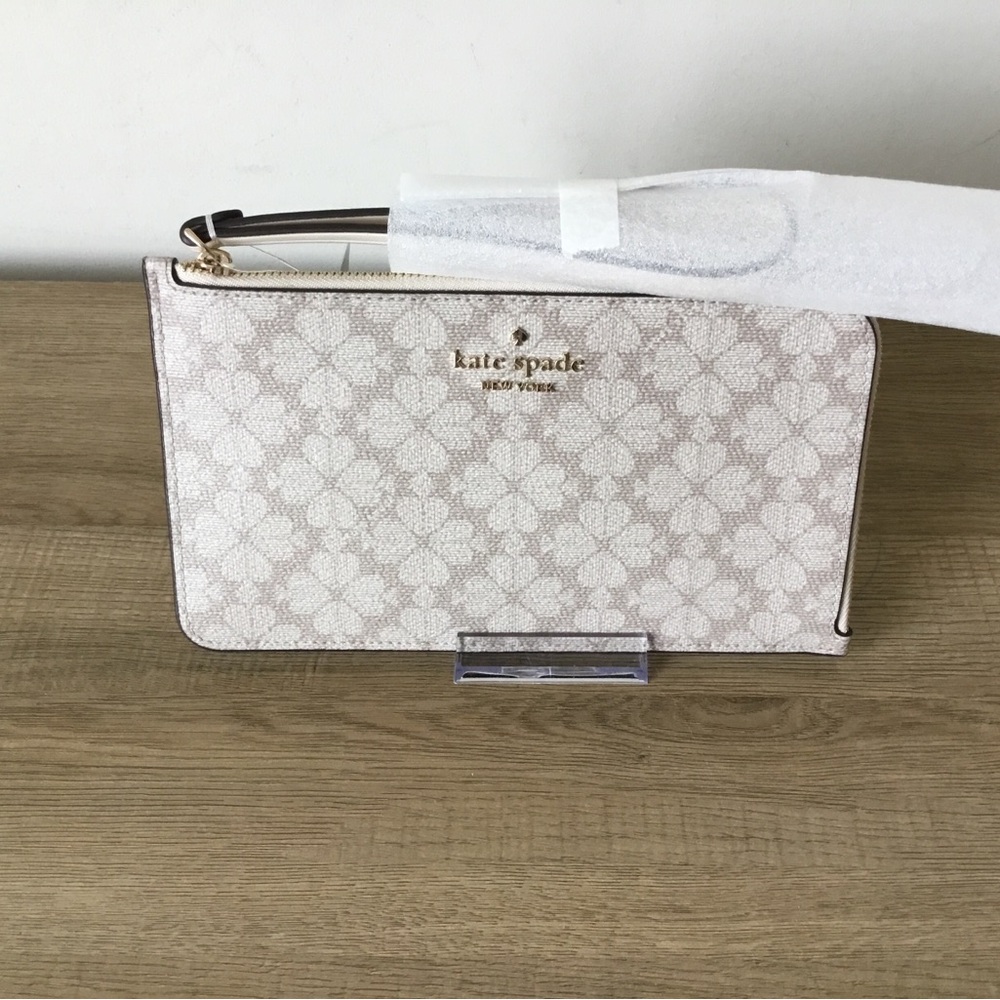 Kate Spade Lucy Spade Flower Dark Beige Multi  Medium L-Zip Wristlet Multi NWT